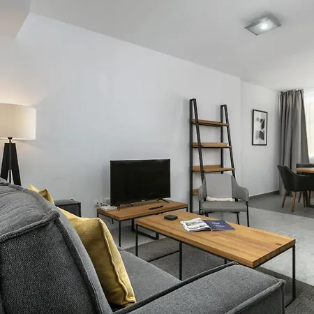 Real - 1 Bedroom * Marbella